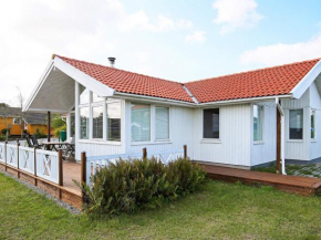Pleasant Holiday Home in Jaegerspris Denmark with Lawn